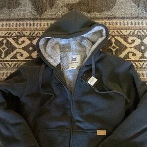 NWT - Men’s Top Fashion Heavyweight Hoodie (XL)